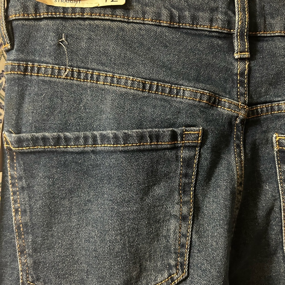NWT Nicole Miller Vintage Comfort Jeans in Deep Blue W/Pockets “Worn Style” - Picture 16 of 16